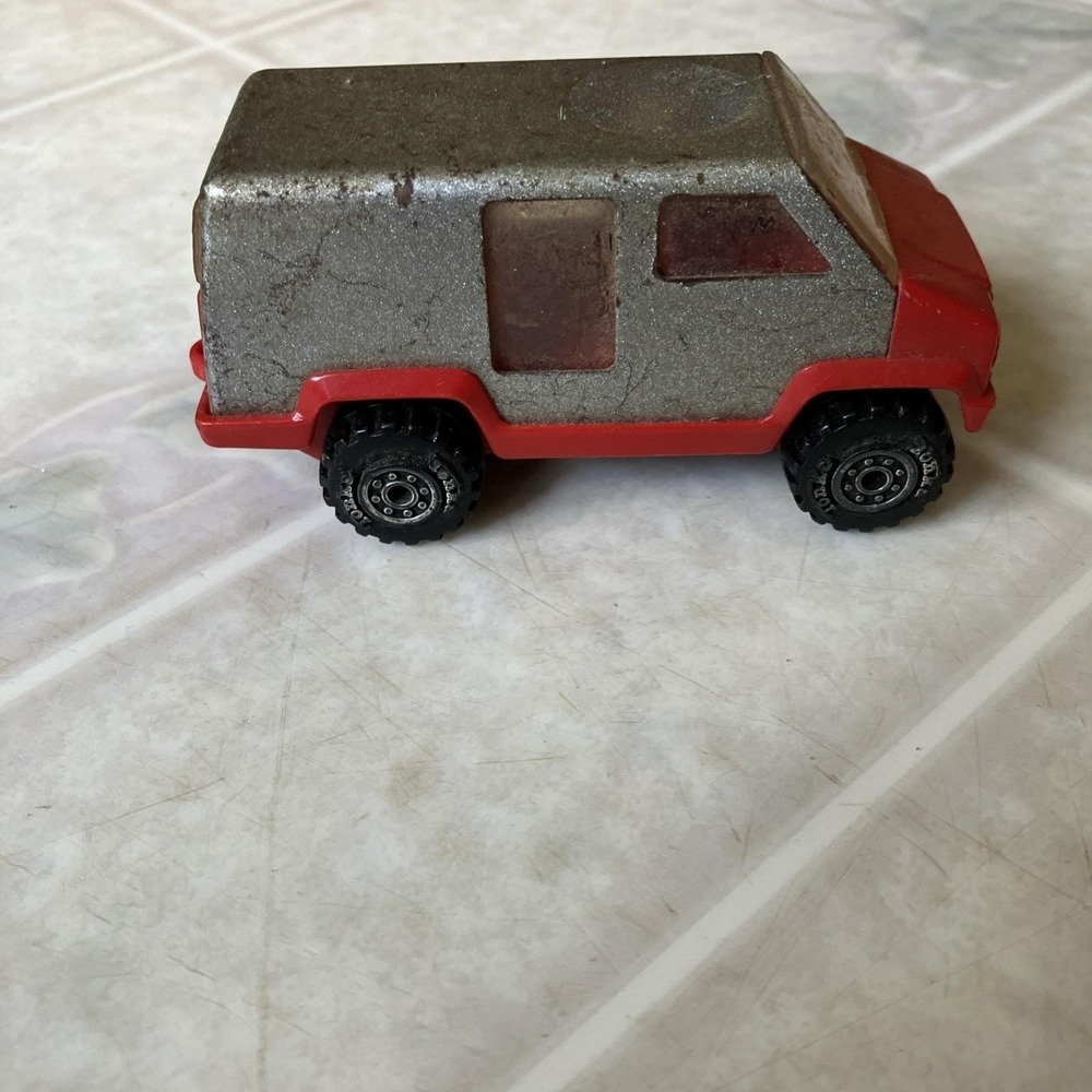 Tonka Van 1978 Vintage Pressed Steel Toy Metallic Silver and Red‎ Unrestored 4"